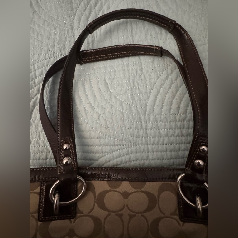 Coach Penelope Signature Satchel - Picture 5 of 6